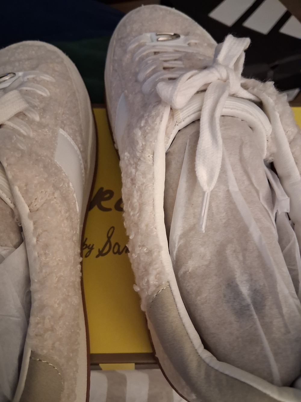 NEW W/BOX Circus by Sam Edelman US Size 9M, Cream Sherpa Lace-Up Sneakers - Picture 12 of 16